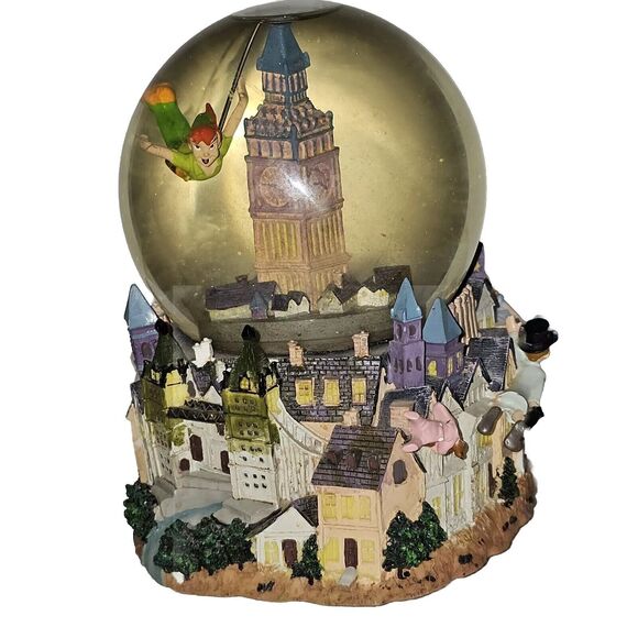 Disney Music Snow Globe Peter Pan Fly To Neverland With Music Souvenir Disneyana - Picture 2 of 9
